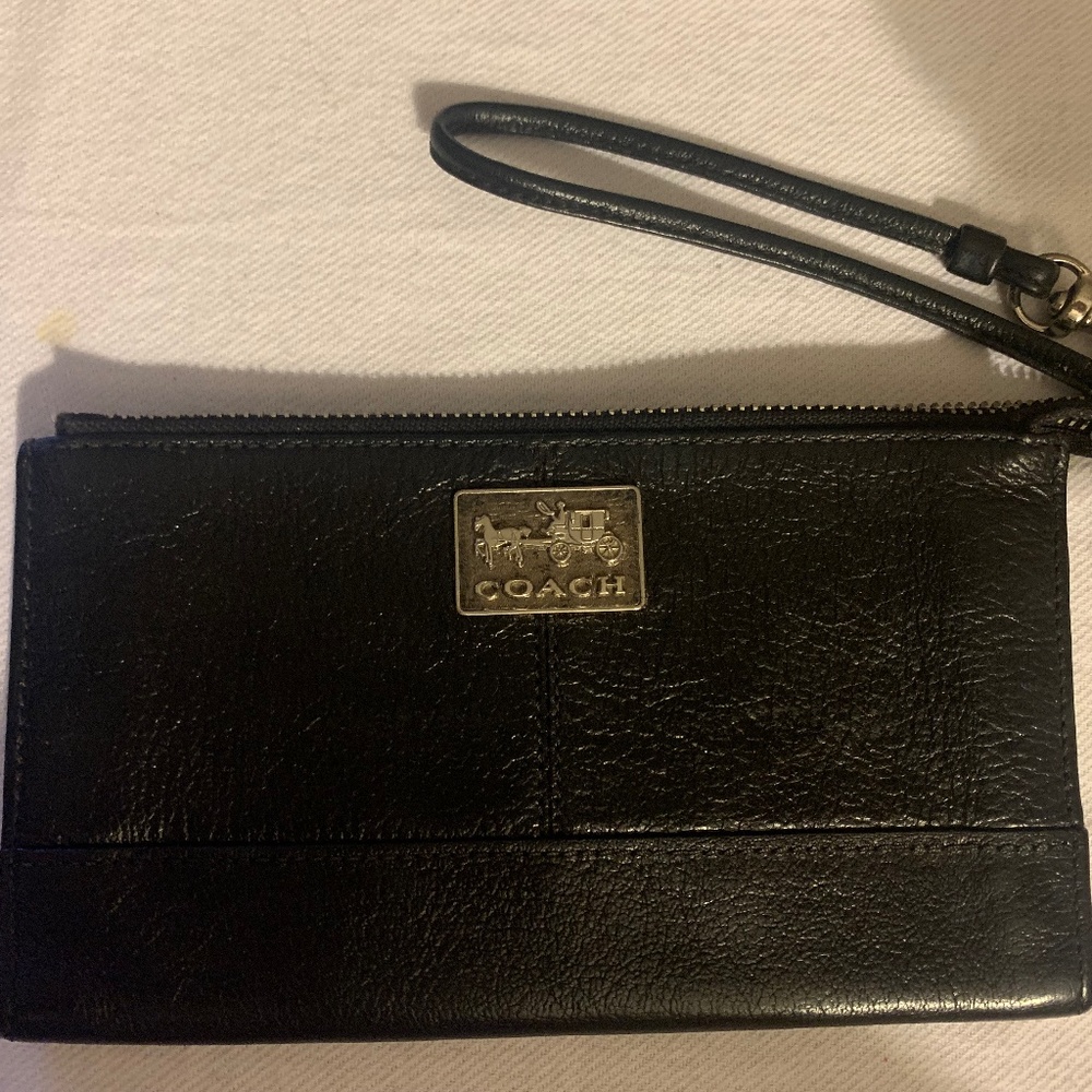 Coach Wallet (with wristlet)